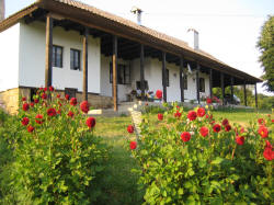 Maison «Pérounika»